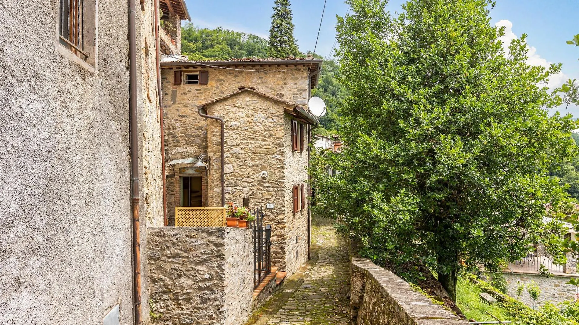 Peppe'S House In Garfagnana - Happy Rentals Pescaglia 0*,  Italy